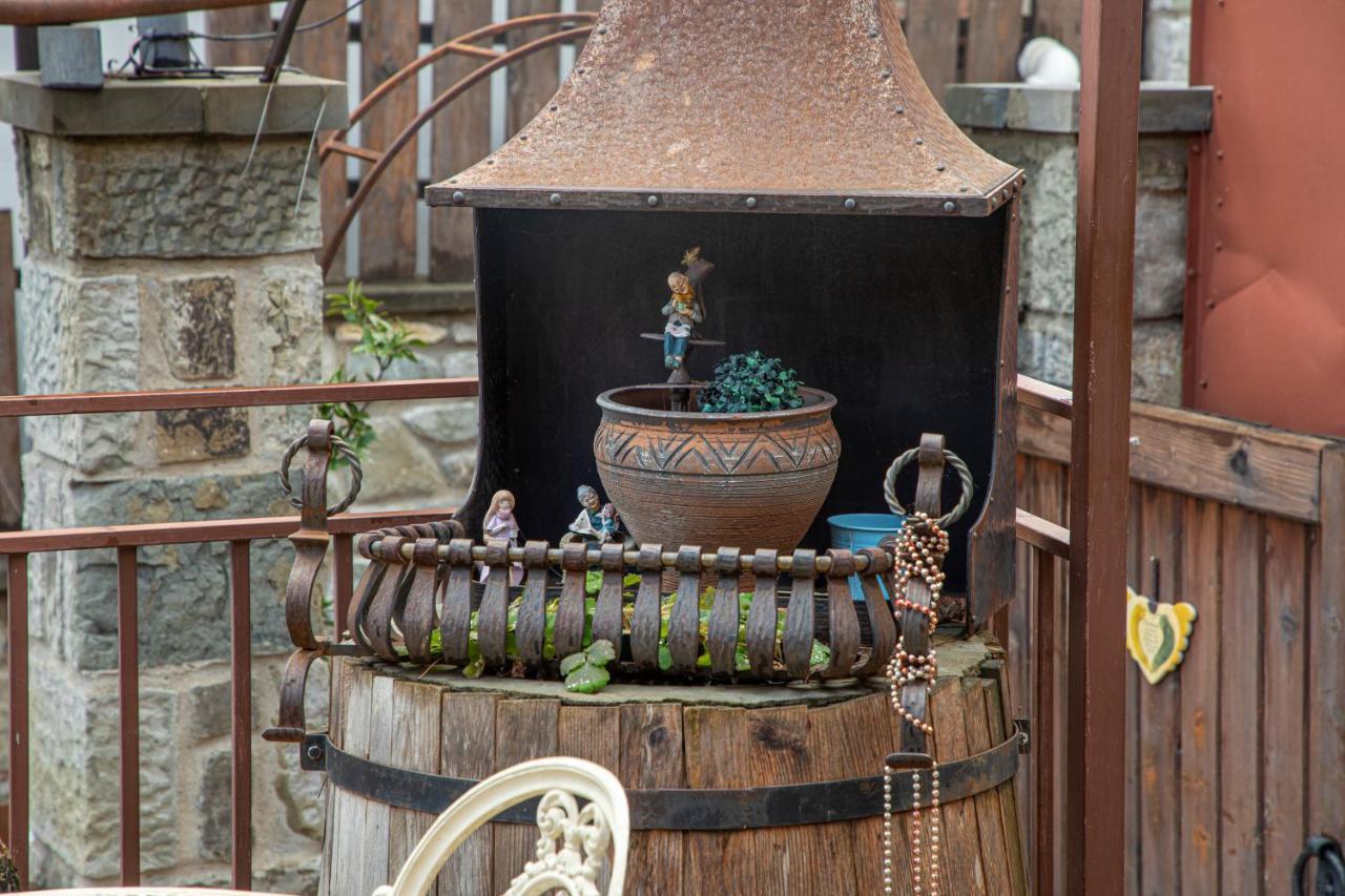 Tatin - Hotel & Cafe In Mtskheta Exterior foto