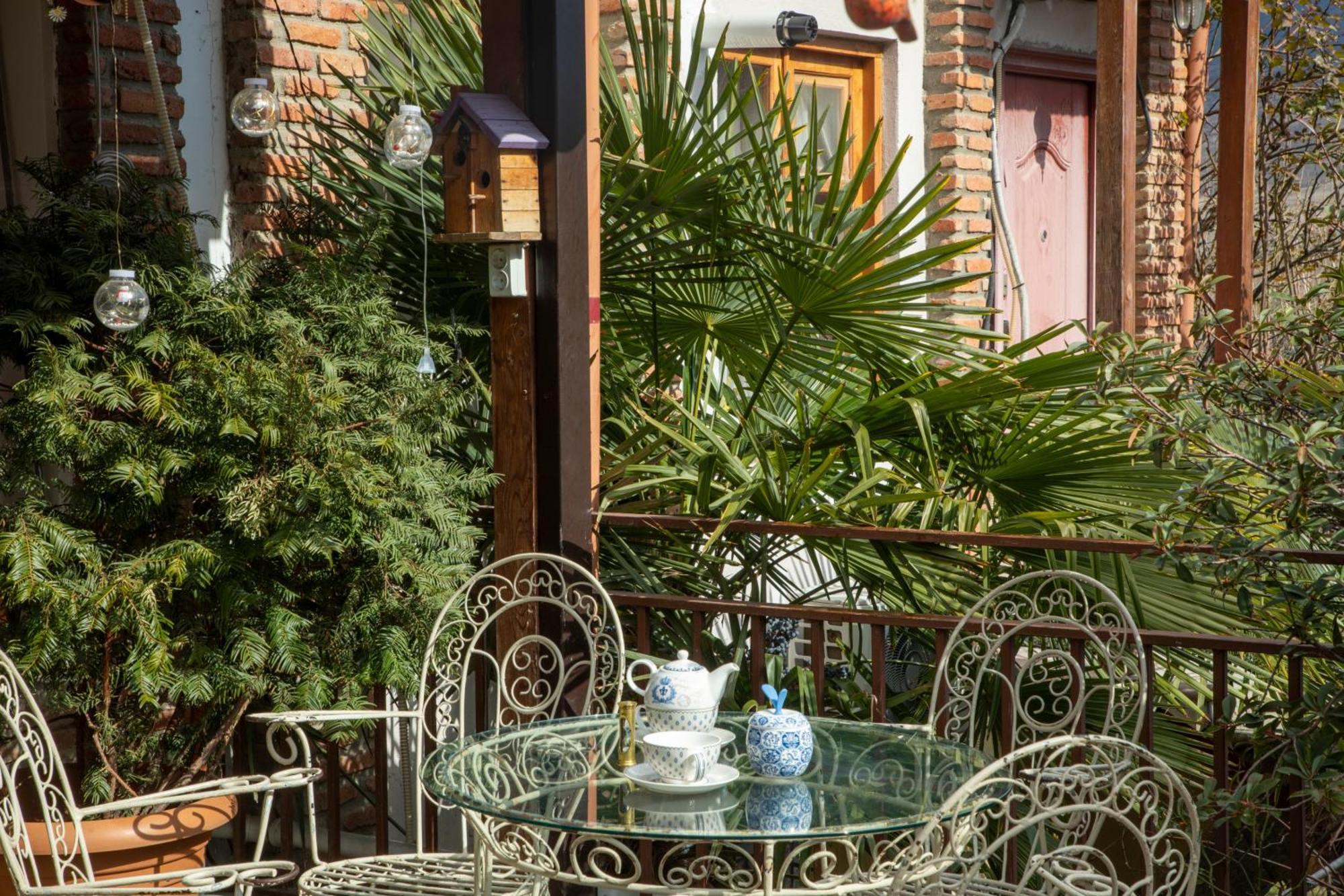 Tatin - Hotel & Cafe In Mtskheta Exterior foto